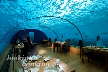 Подводный ресторан 